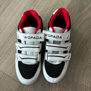 Wofada spinning shoes.